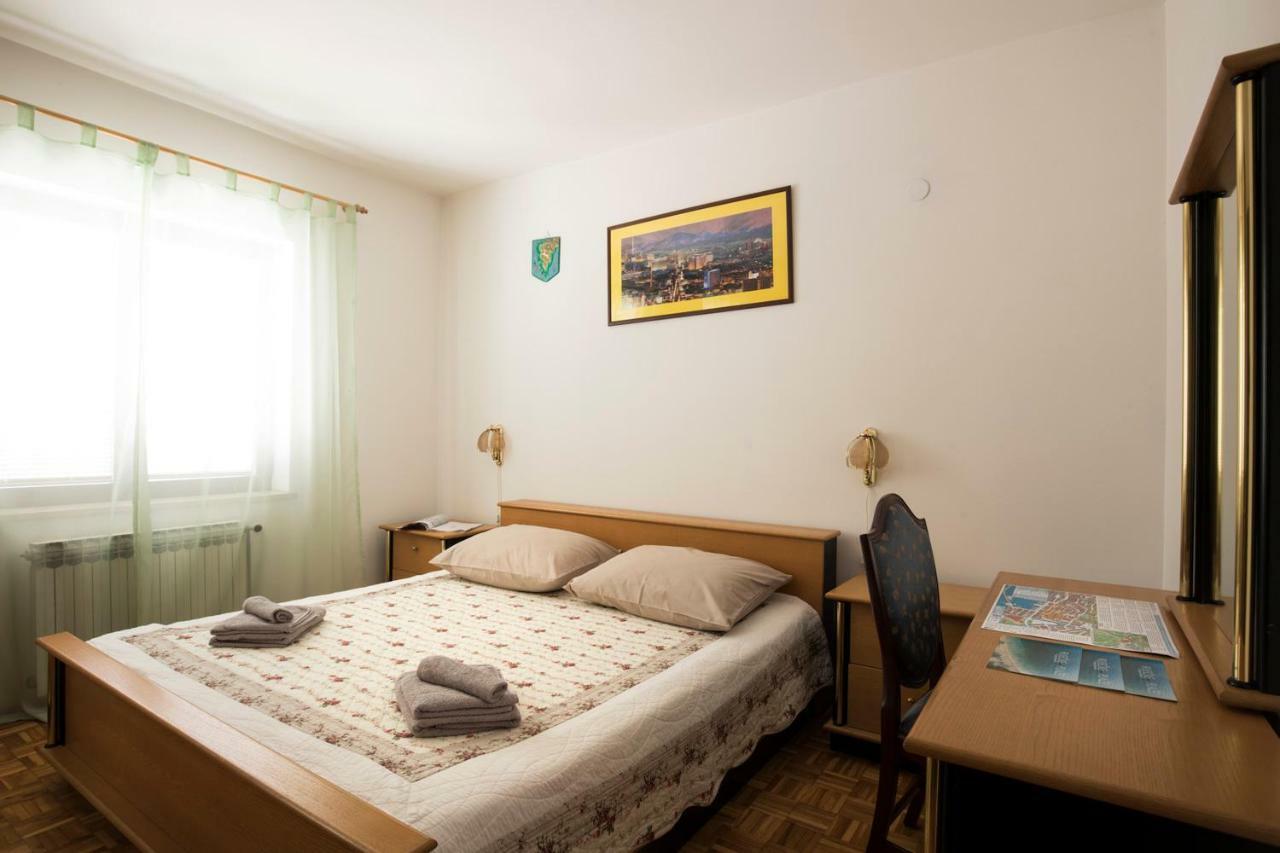 Vrata Jadrana 1 Apartamento Rijeka Exterior foto